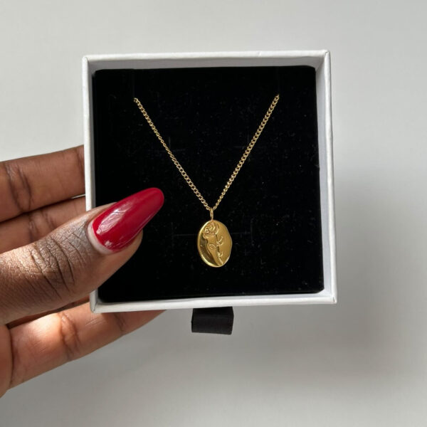 Rose Necklace