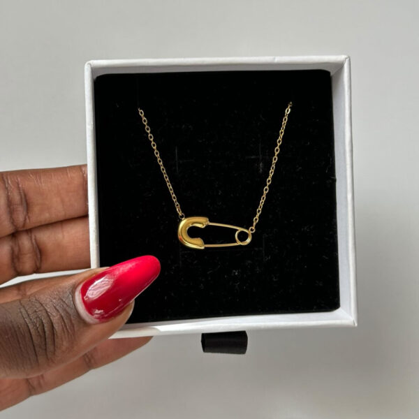 Liv Necklace