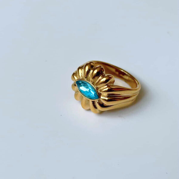 Juna Ring