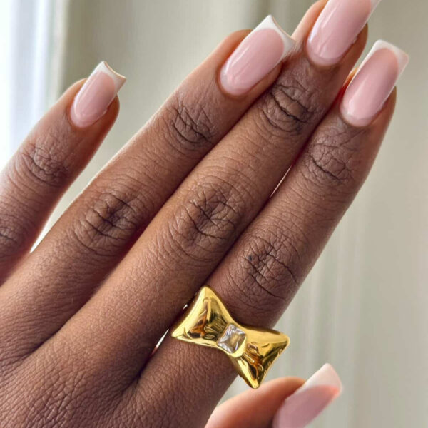 Bow Ring