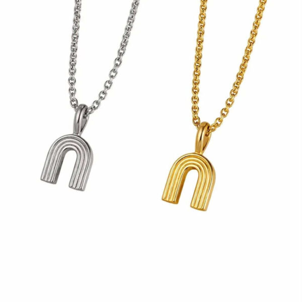 Carve Necklace