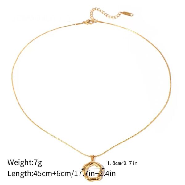 O-Shaped Necklace