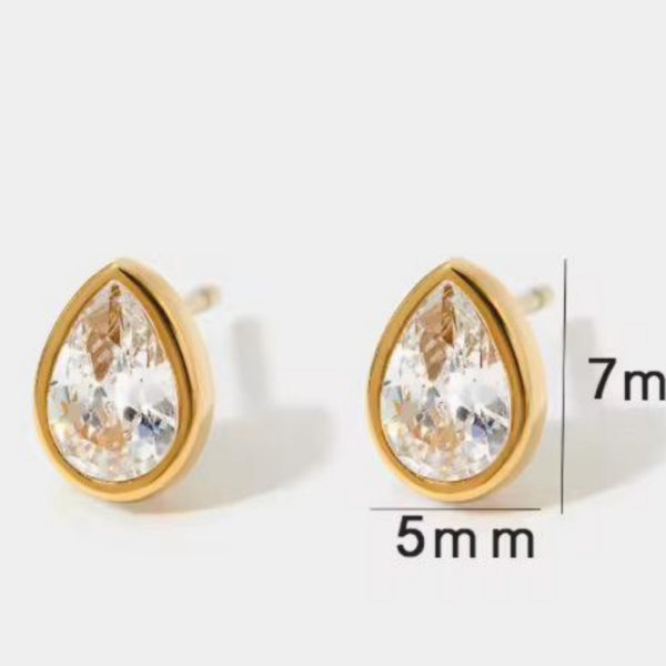 Sade Studs